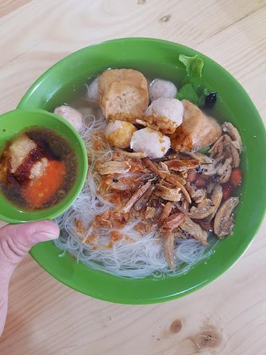 GARDEN SEA FOOD RUMAH MAKAN