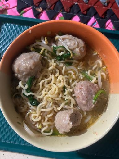 MIE AYAM & BAKSO PAK RADEN