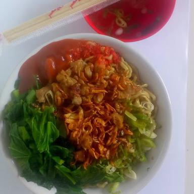 MIE AYAM VINDYVINO