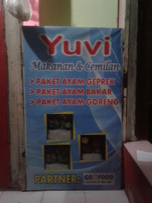 YUVI MAKANAN DAN CEMILAN