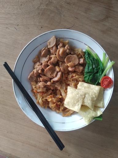 CHICKEN STEAK JEMENK PECEL LELE AYAM PENYET SAMBAL SETAN