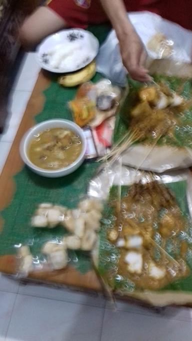 GADO GADO BANG IPUL