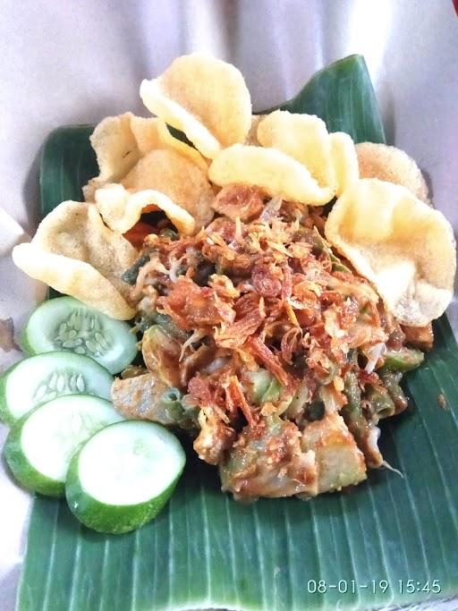 GADO GADO MPOK MILAH