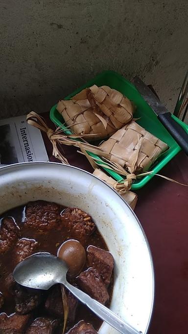 NASI UDUK IBU ENO