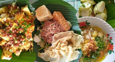 WARUNG NASI PECEL MBA IDA