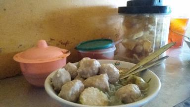 BAKSO PAK WAN BAROKAH