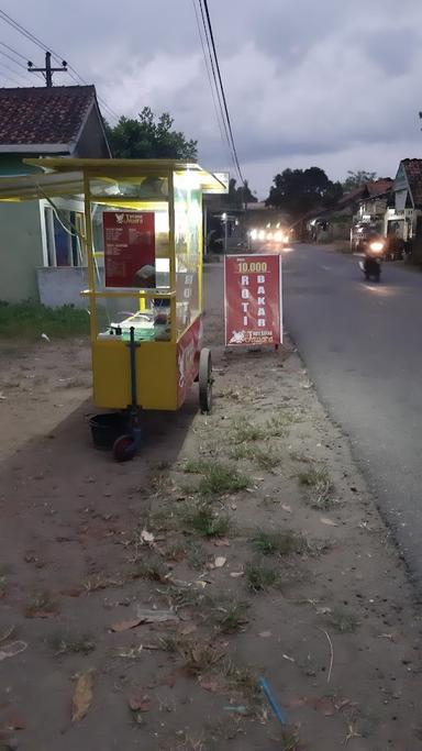 ROTI BAKAR JAWARA