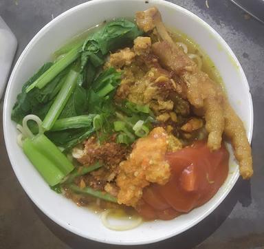 MIE BASO MAS ADIT