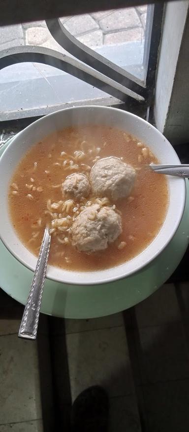 MIE BASO MAS ADIT