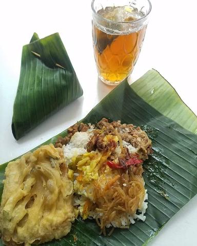 WARUNG MAKAN BU TITI