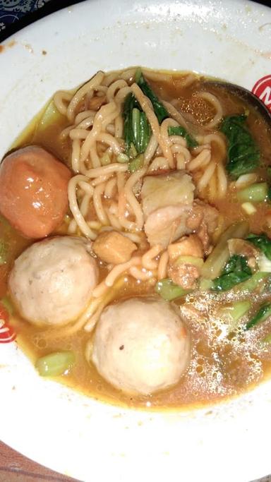 PONDOK BAKSO NAJLAA