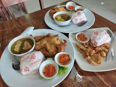 AYAM GORENG KARAWACI