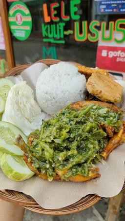 Photo's Ayam Penyet Cabe Ijo Kang Kemed Sekneg