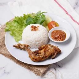 Photo's Ayam Penyet Cabe Ijo Kang Kemed Sekneg