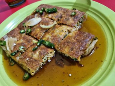 MARTABAK KUBANG & SATE PADANG