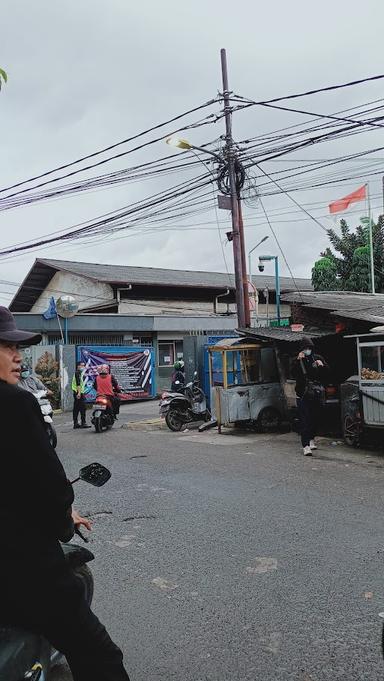 NASI UDUK PRAPATAN GONDRONG IBU MAR