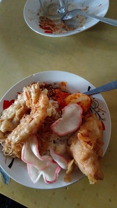 WARUNG NASI UDUK MA CIMAH