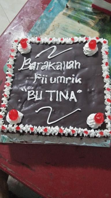 TARI CAKE