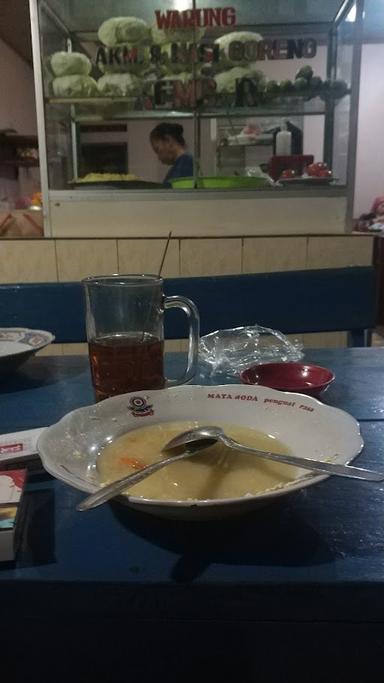 WARUNG BAKMI KEMBAR