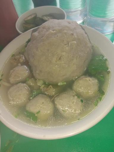 MIE AYAM & BAKSO ASYURA