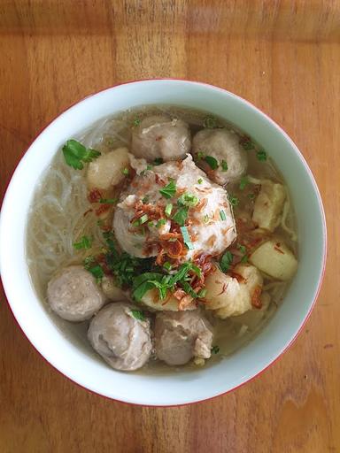 MIE AYAM & BAKSO BATA