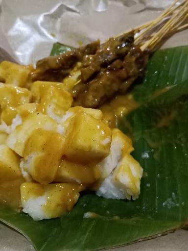 SATE PADANG SINGGALANG