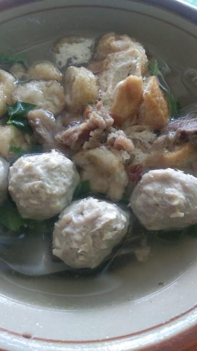 BAKSO SOTO YU TOMBLOK