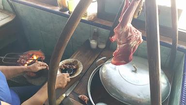 SATE KAMBING BU PUR