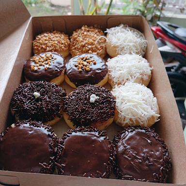 DONAT THORIY