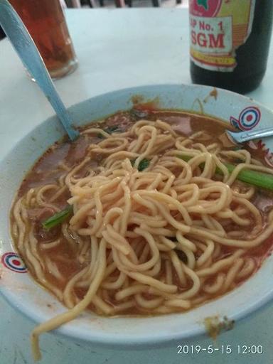 BAKSO & MIE AYAM TUGGAL ROSO