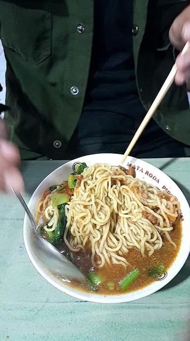 MIE AYAM & BAKSO KARUNIA 354 (WONOGIRI)