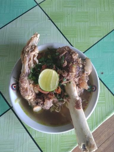 MIE AYAM DAN BAKSO SABAKU