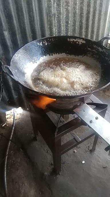 PECEL LELE NASI UDUK JARLEY