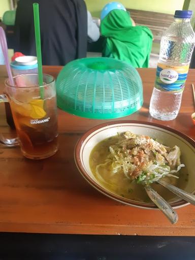 SOTO AYAM SURABAYA CAK NARYO