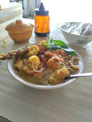 SOTO LENTHOK PAK GARENG