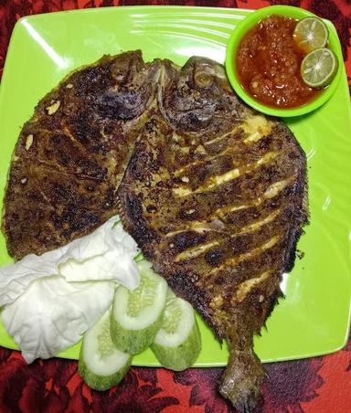 IKAN LAUT BAKAR AYEEE