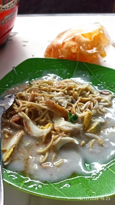 MIE KOCLOK MAS TRIS