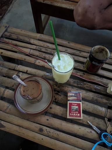 LESEHAN KOPI TEMON