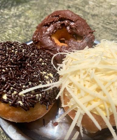 DONAT KENTANG ABI