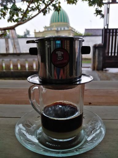 WARUNG KOPI JAMBU