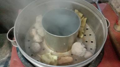 BAKSO CAKBUDI