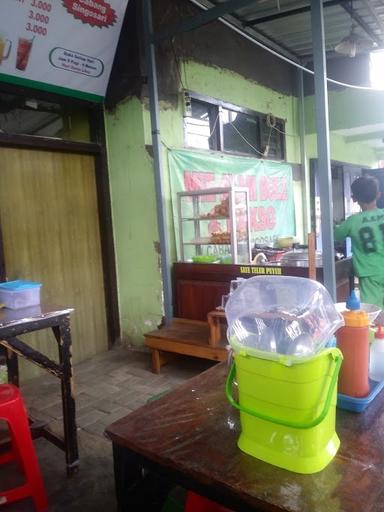 MI DAN BAKSO BULE