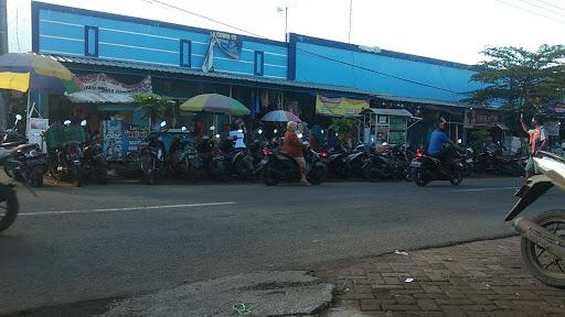 WARUNG YAH RU, BAKSO DAN ES