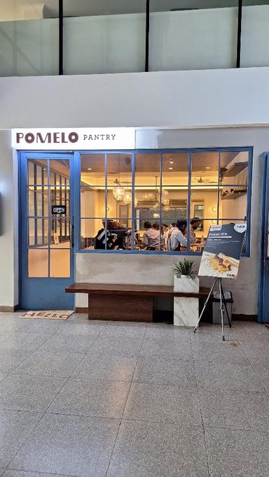 POMELO PANTRY