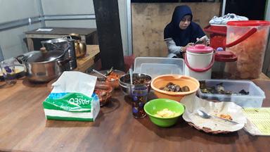 WARUNG SEBLAK BUNDA AA