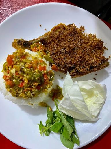 AYAM ATOS BINTARO