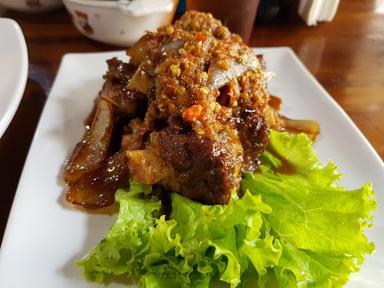 AYAM KREMES BU TJONDRO BINTARO