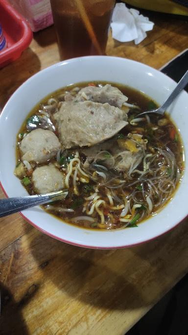 BAKSO GAJAH MUNGKUR BINTARO SEKTOR3A