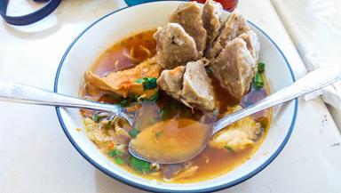 BAKSO SUPER JUMBO WONG SOLO