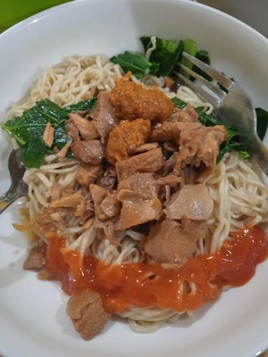 MIE KONDANG PONDOK AREN